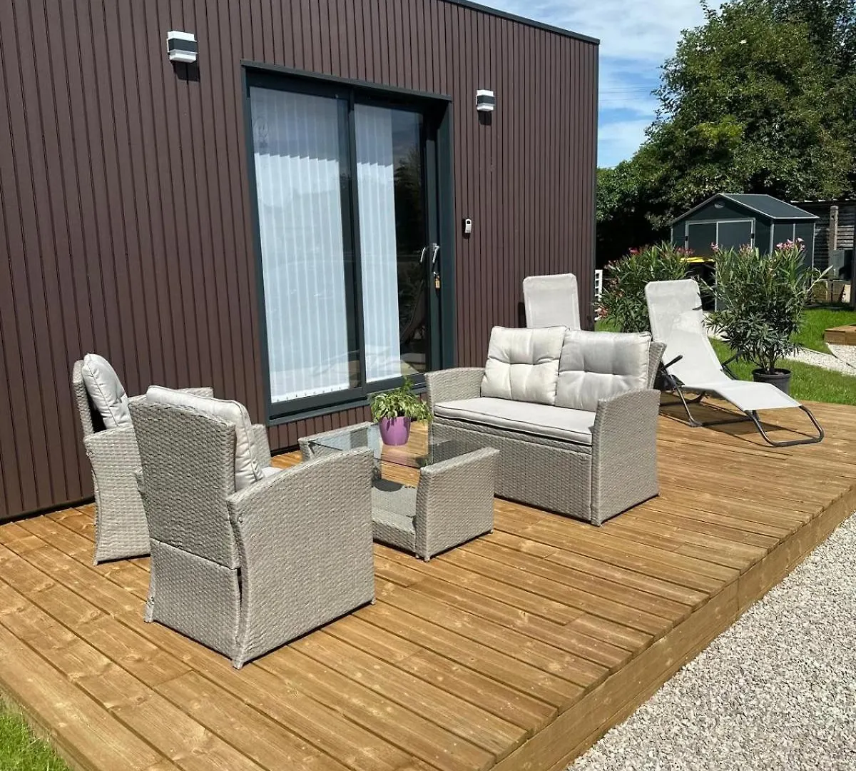 Camping Cottage Bungalow Le St Vel' Velennes  France
