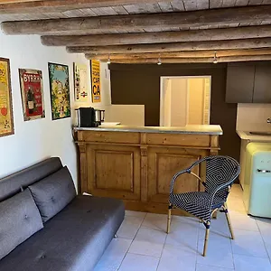  Hébergement de vacances Petite Maison Indépendante Avec Accès Piscine Et Spa France