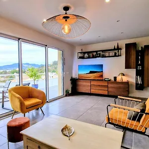  Appartement Neuf, Avec Vue Montagnes. France